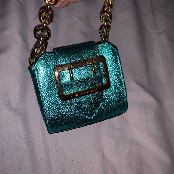 SOLD!!!! Mini Burberry Bag/Clutch - Picture 5 of 10